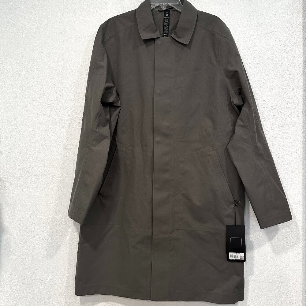 NWT Lululemon New Venture Rain Coat Waterproof Windproof Olive Green Mens Large